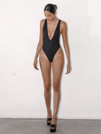 PAMELA ONE PIECE