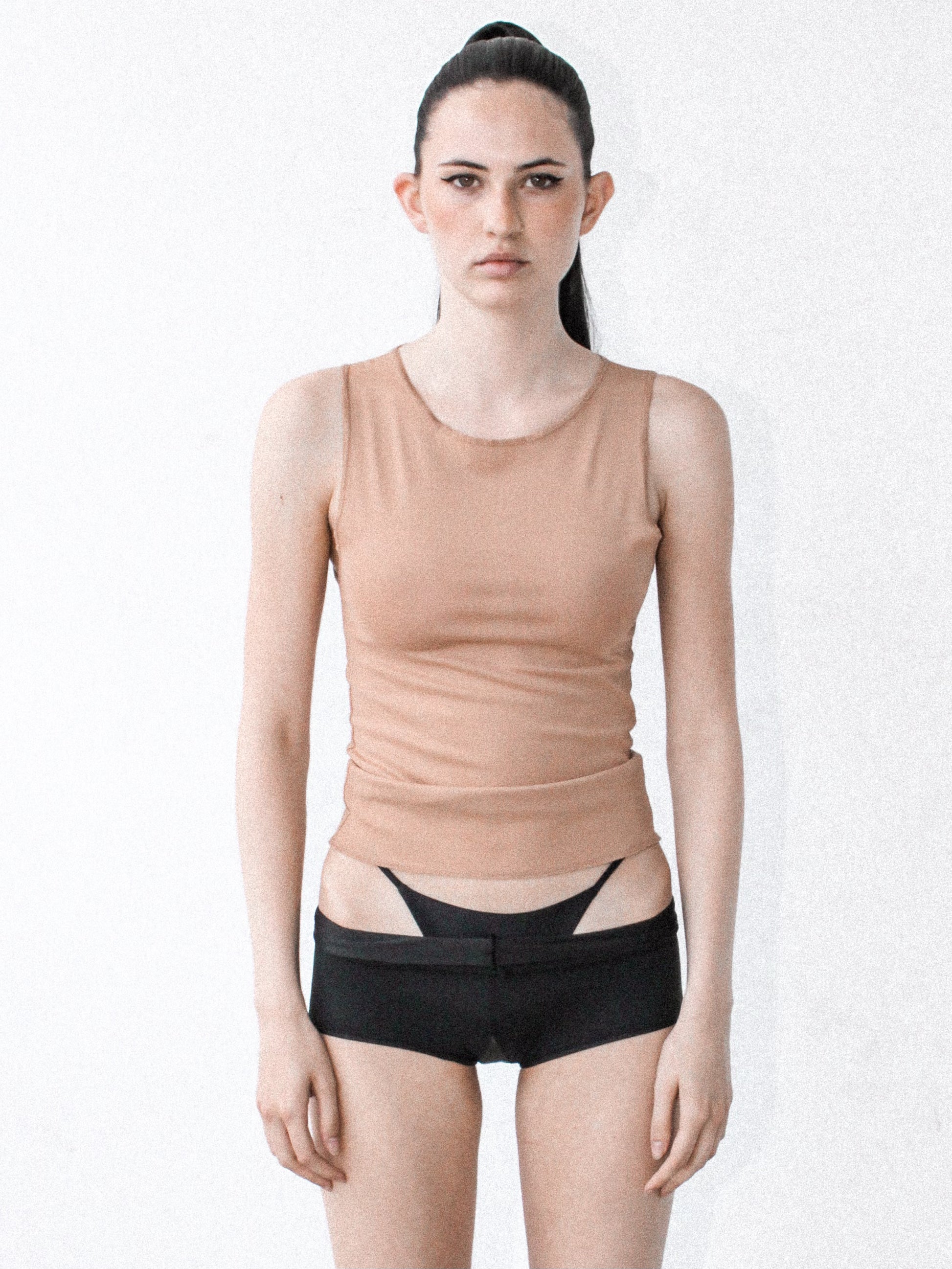 NOIR NUDE TOP